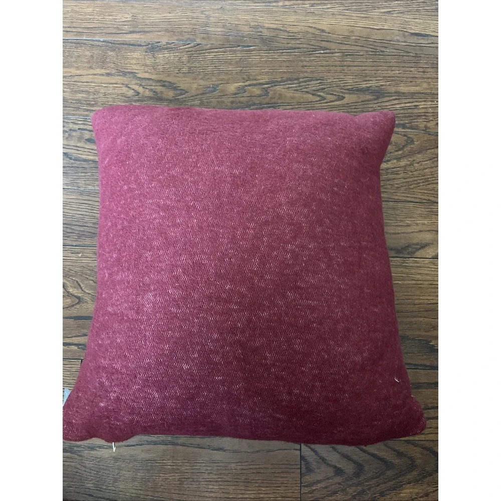 Pod Throw Pillow Winter Deer Red & White Nordic Portugal NWOT Down Oeko Tex 18